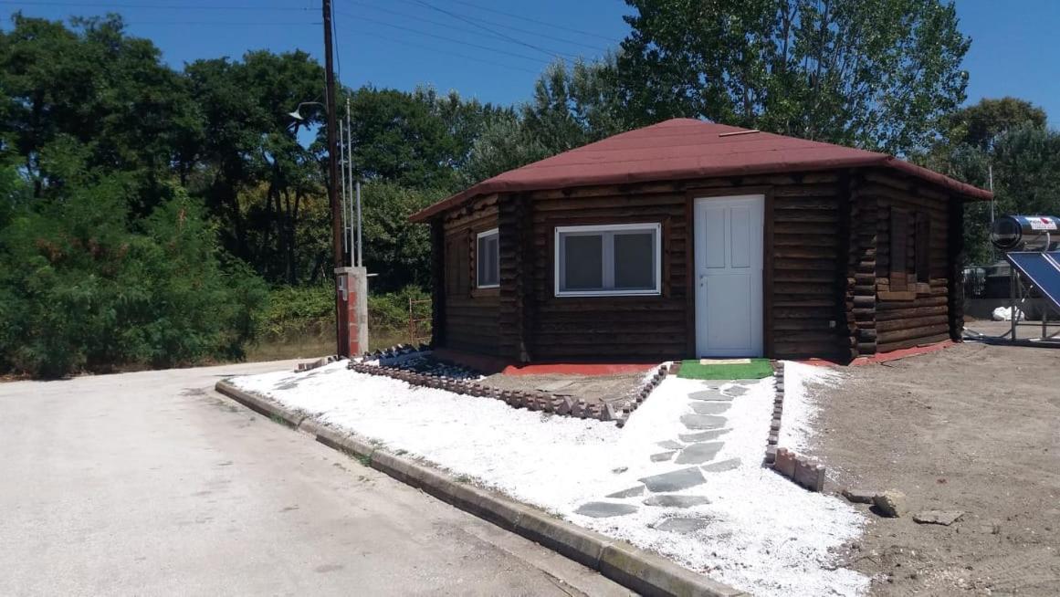 فندق Wooden House كيراموتي المظهر الخارجي الصورة